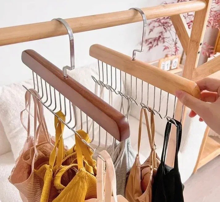 Wooden Hanger Hooks Detail